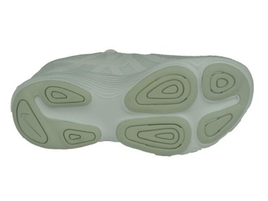Nike-sneakers-Women Nike Revolution3