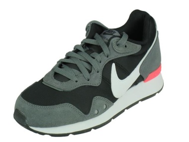 Nike Venture Runner