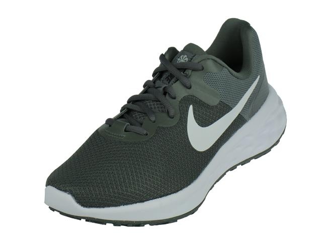 Nike Revolution 6 NN