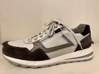 Mephisto, BRADLEY 3659 1330 1506 6100, Wit combi heren sneaker met rits wijdte H