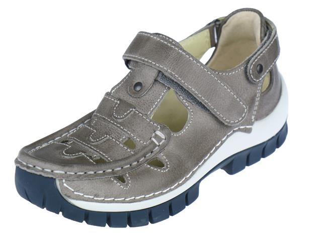 Zomerschoenen met dichte neus 2025