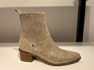 Floris Van Bommel Evi 01.08