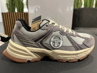 Sergi Tacchini Y2K marathon