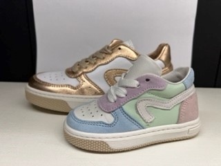 HIP Shoe Style Sneaker