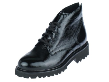 Halfhoge veterboot