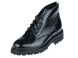 Halfhoge veterboot