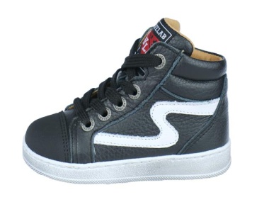 High top sneaker