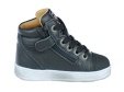 High top sneaker