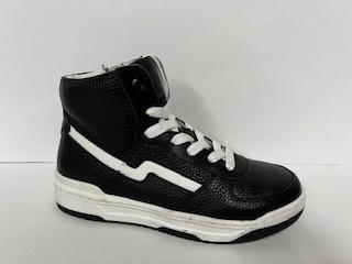 Trackstyle Aki Amso