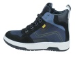 High top sneaker
