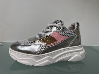 Red Rag Sneaker