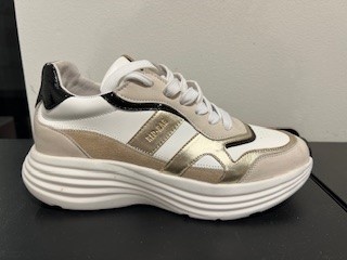 Red Rag Sneaker